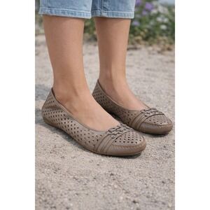 Rieker Perforated Ballet Flats Taupe Chain Detail Women Size 39